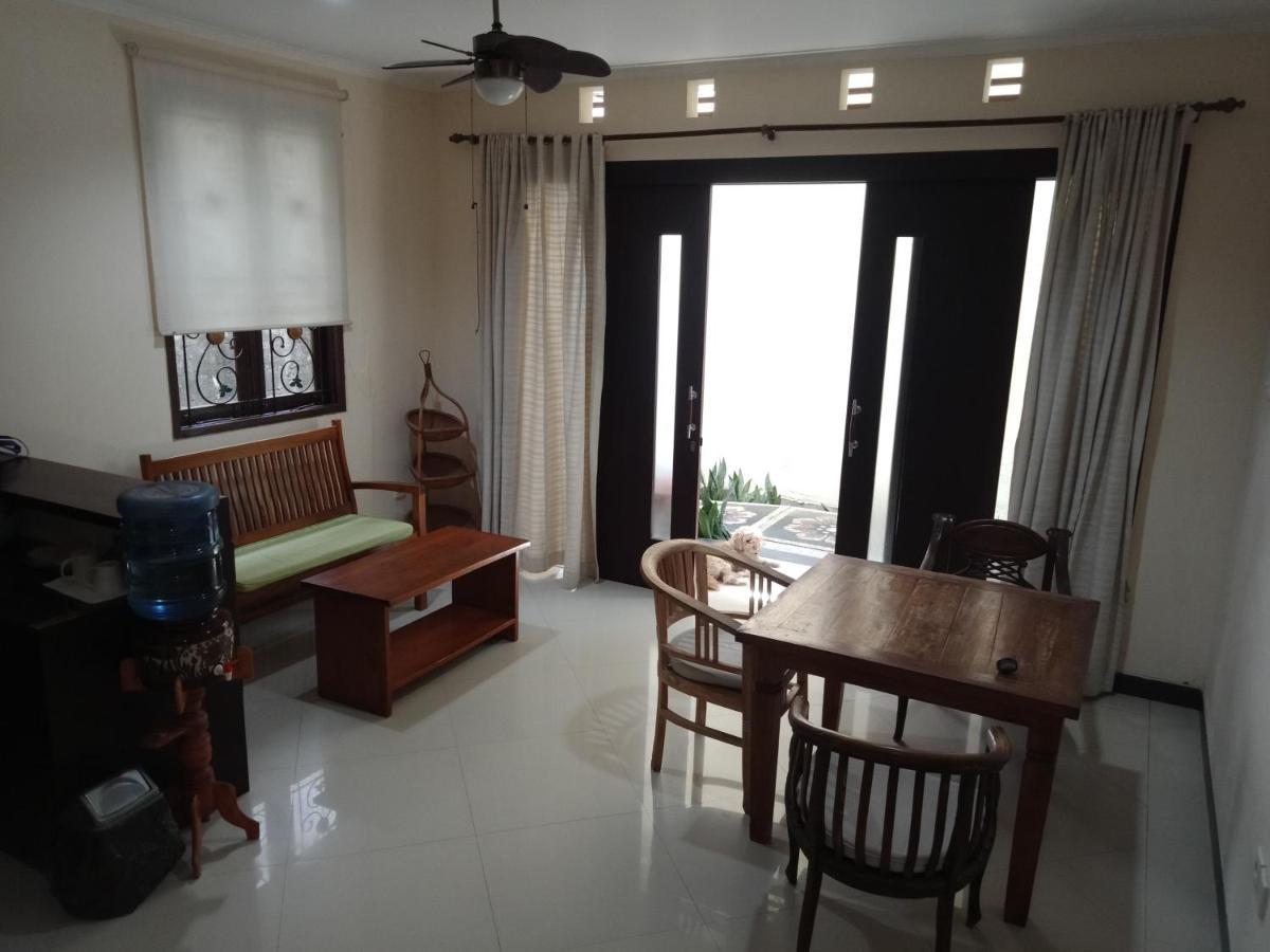 Rika Sanur Homestay Экстерьер фото