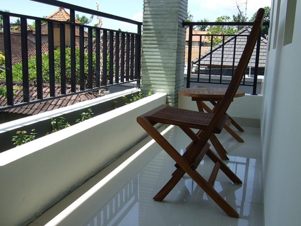 Rika Sanur Homestay Экстерьер фото