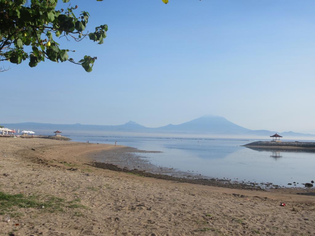 Rika Sanur Homestay Экстерьер фото